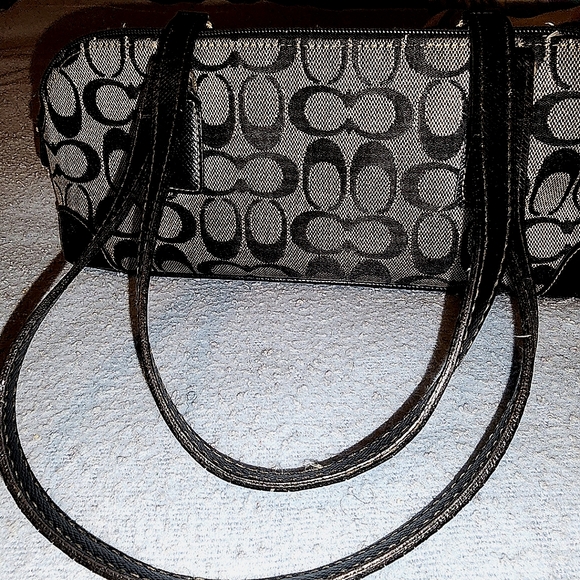Vintage COACH logo handbag - Picture 4 of 7